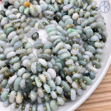 Жадеит Бирманский сколы ~ 9-12 мм