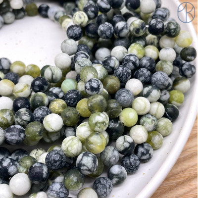 Жадеит виноградный матовый 8 мм