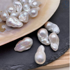 Жемчуг Барокко белый ~ 21-26 мм штучно