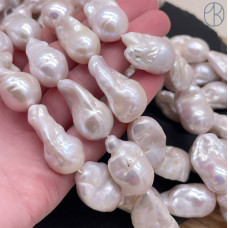 Жемчуг Барокко белый крупный ~ 25-30 мм Жемчуг Барокко белый крупный ~ 25-30 мм