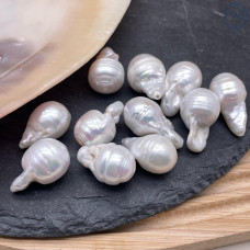 Жемчуг Барокко крупный белый штучно ~ 17-22 мм