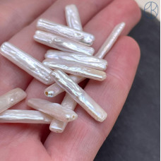 Жемчуг Бива белый штучно 20-25 мм