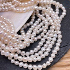 Жемчуг фриформ белый А качество ~ 5-6 мм