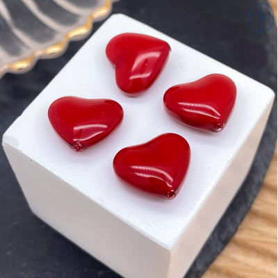 Жемчуг Майорка сердечки пухлые, цвет красный 13х15 мм (штучно)